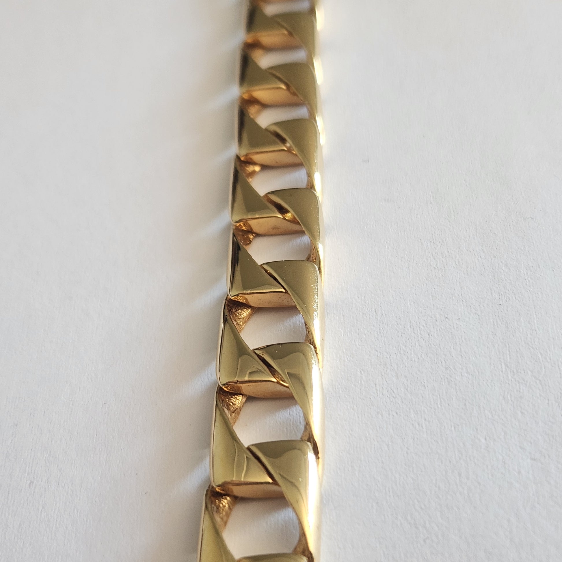9ct Gold Gents Square Curb Bracelet 12mm