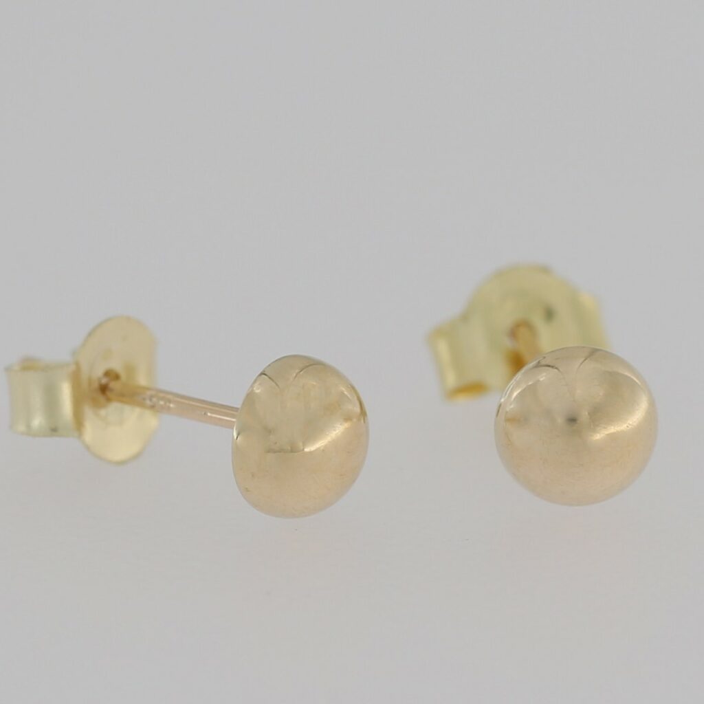 9CT Gold ½ Ball Stud 4mm
