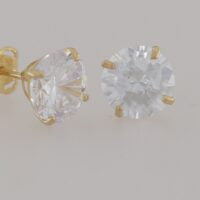 9CT Gold Cubic Zirconia 4-Claw Stud Earring