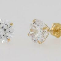 9CT Gold Cubic Zirconia 4-Claw Stud Earring