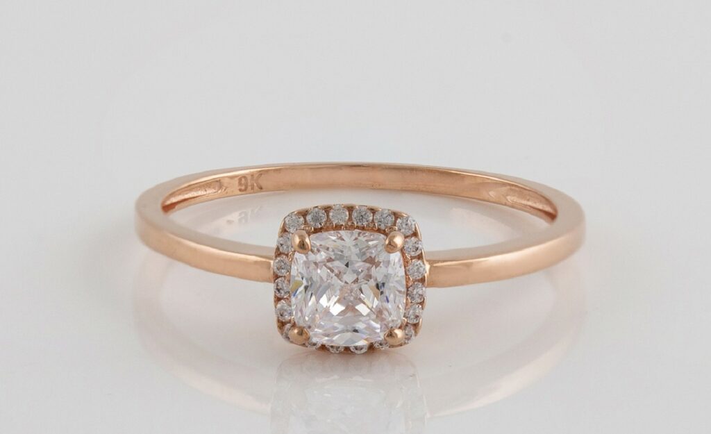 9CT Rosegold Cubic Zirconia Halo Ring