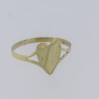 9CT Gold Panel Heart Ring