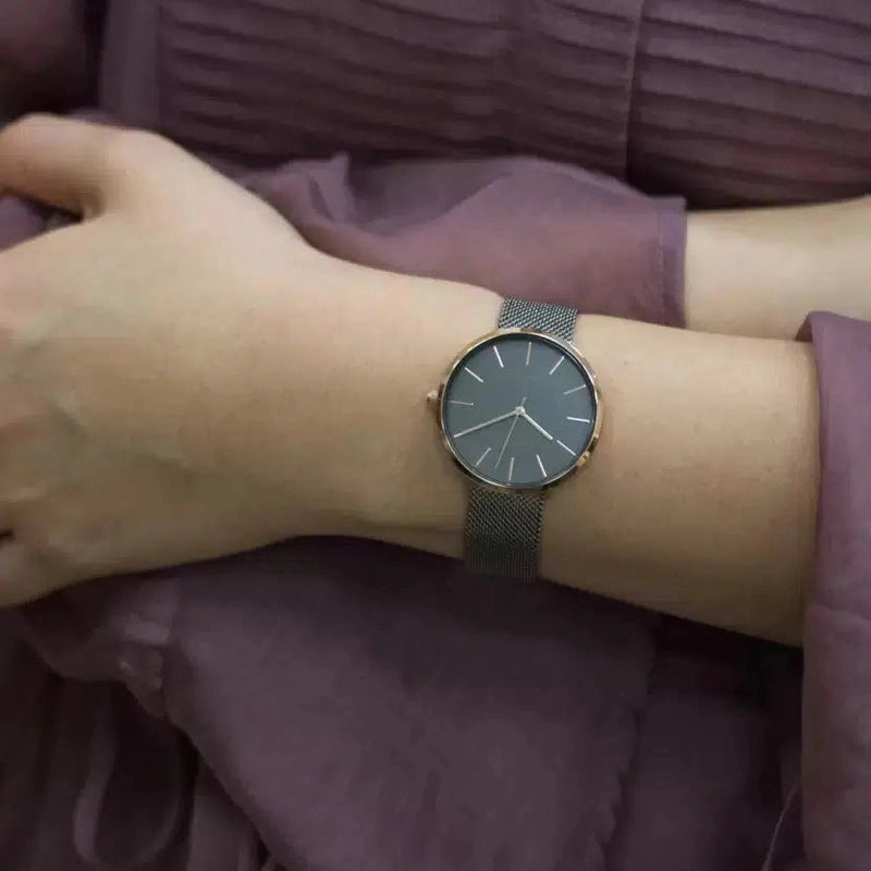 Strand Sunset Rose by Obaku
