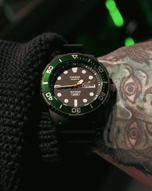 Casio MRW-230H-1E3VDF